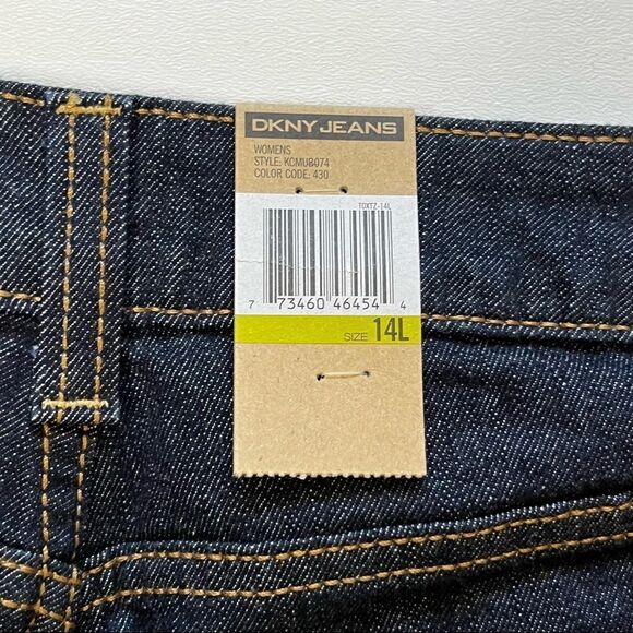 DKNY | NWT Hi Rise Dark Denim BootCut Jeans 14 Tall - Picture 10 of 10